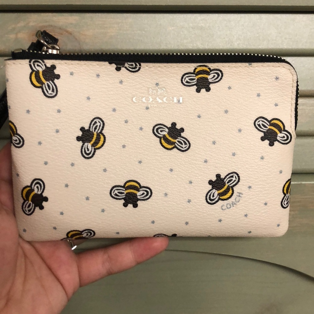 Honey Bee Coach Wristlet